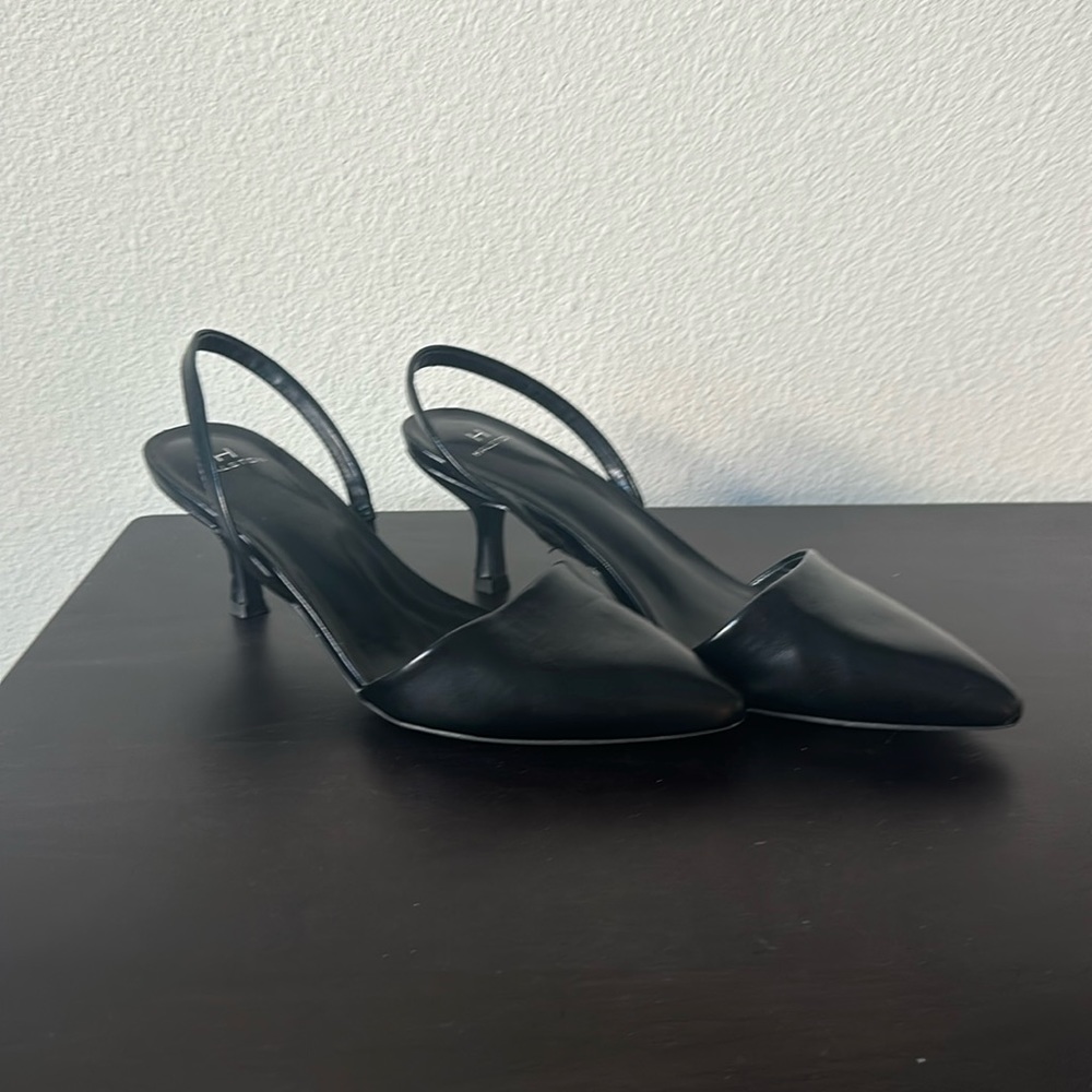 H Halston Valencia kitten heel pumps in black - womens size 9